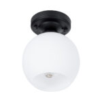 GloboStar® MAURA 01318 Μοντέρνο Φωτιστικό Οροφής Μονόφωτο 1 x E27 Μαύρο με Λευκό Ματ Γυαλί Καμπάνα Φ13 x Y17cm